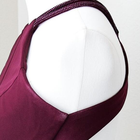 Glamour by Terani Couture Wine Burgundy Beaded ball gown size 2 XS - Picture 7 of 8